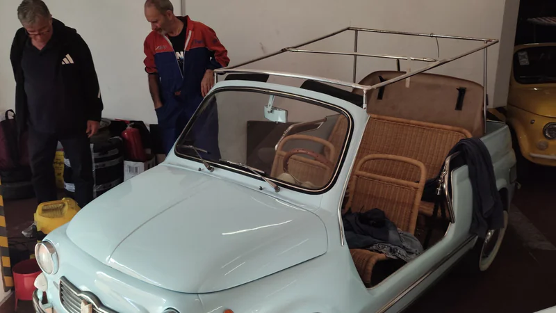 1970 Fiat 500 in Rome 5