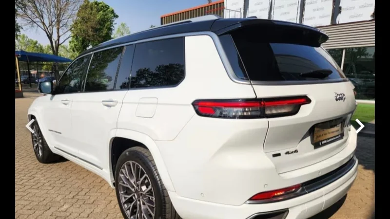 2023 Jeep Grand Cherokee L in Randburg 11