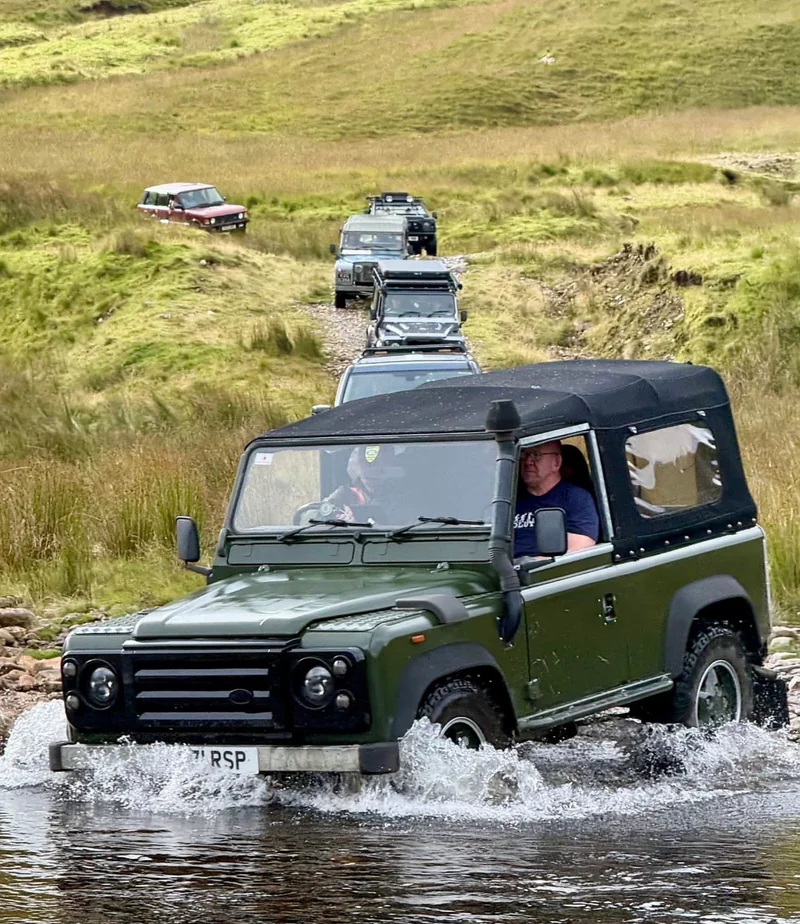 1994 Land Rover Defender in Cowdenbeath 2