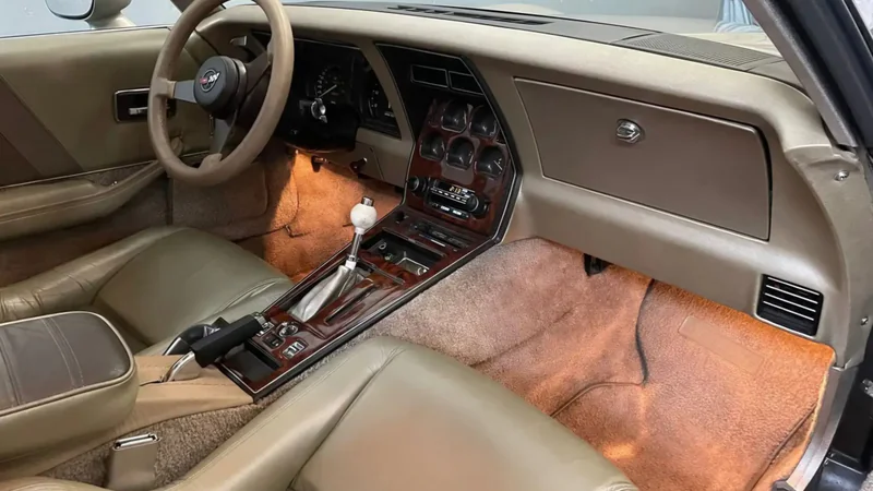 1982 Chevrolet Corvette C3 in Cesena 5