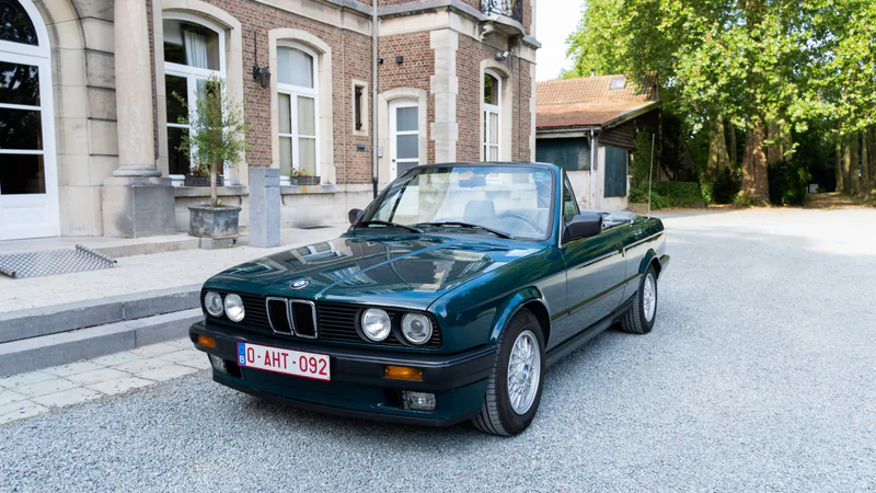 1992 BMW E30 318 in Antwerp