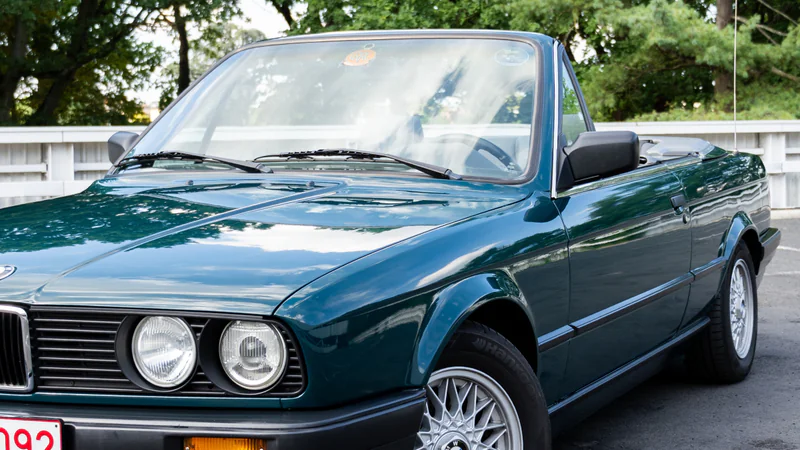 1992 BMW E30 318 in Antwerp 4
