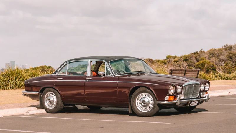 1973 Daimler Double-Six Vanden Plas in Brookvale 2