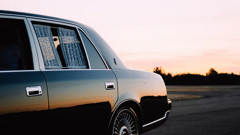 2013 Toyota Century in Crowborough 3