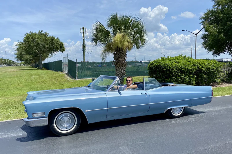 1968 Cadillac DeVille in Mt Prospect 1