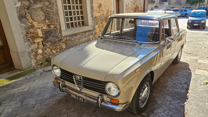 1967 Alfa Romeo Giulia 1300Ti in Roccella Valdemone 5