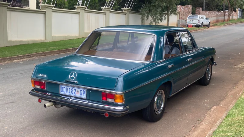 1970 Mercedes-Benz 230.6 in Randburg 4