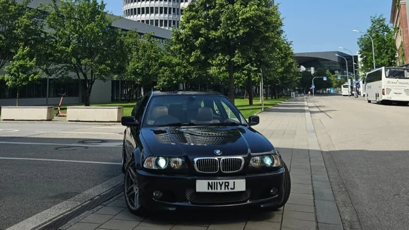 2001 BMW 330 Ci in Crawley