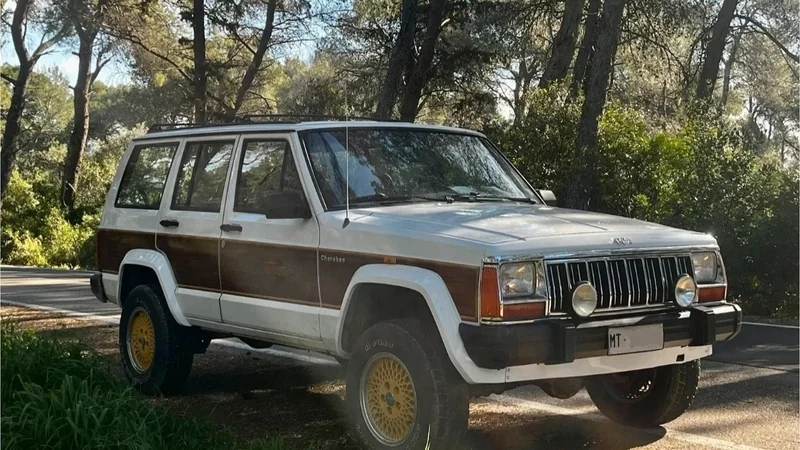 1990 Jeep Cherokee xj in Quincinetto 5