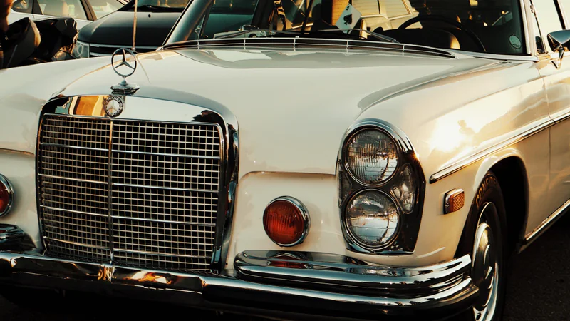 1972 Mercedes-Benz 280 SE in Calgary 2