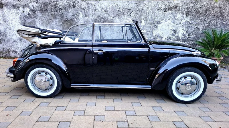 1972 Volkswagen 1302 in Acireale 4