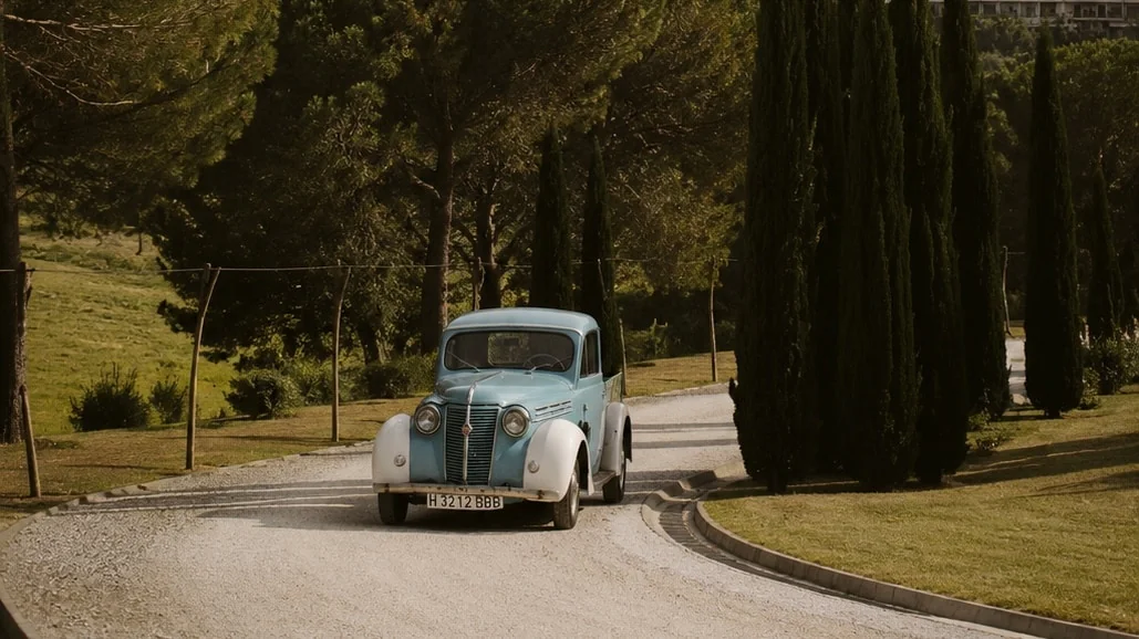 1957 Renault Juvaquatre R2101