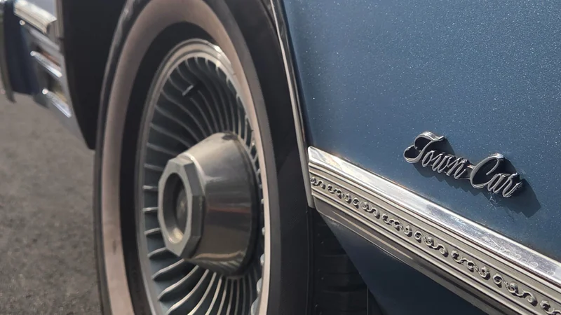 1976 Lincoln Continental 4 Dörr in København S 9