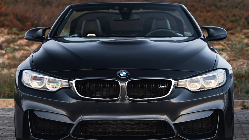 2015 BMW M4 in Coimbra 6
