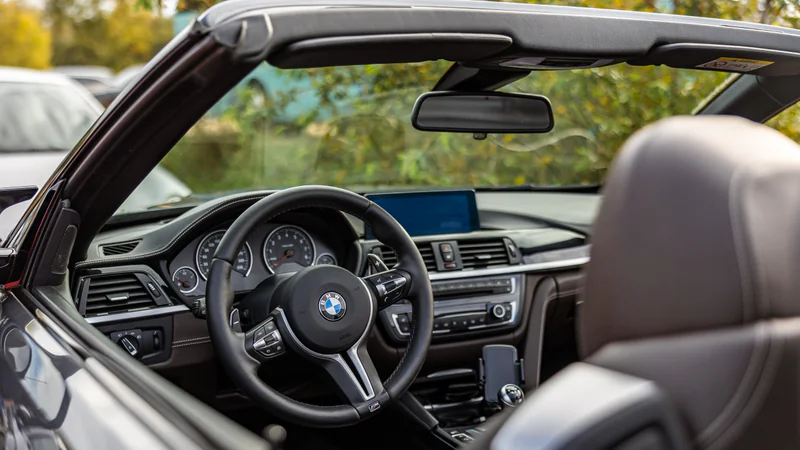2015 BMW M4 in Coimbra 4