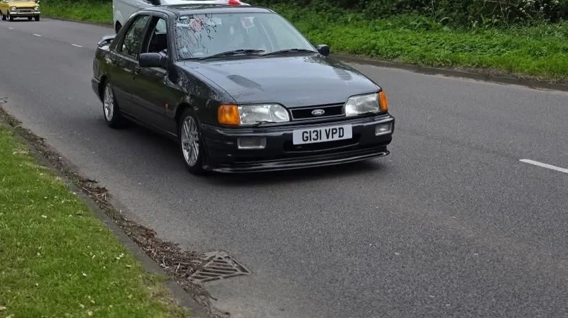 1990 Ford Sierra Sapphire Cosworth 4x4 in Solihull 4