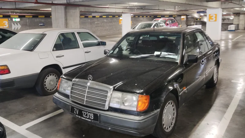 1990 Mercedes-Benz 230e in Dublin 6 2