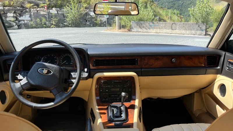 1992 Jaguar Xj6 4.0 in Carrara 4