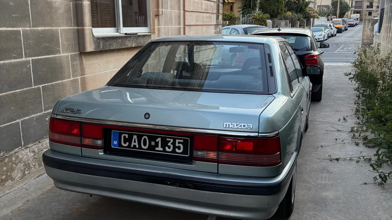 1989 Mazda 626 in Attard 3