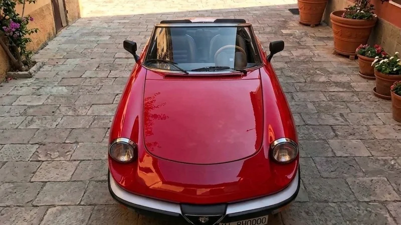 1988 Alfa Romeo Spider Duetto in Sesto San Giovanni 3
