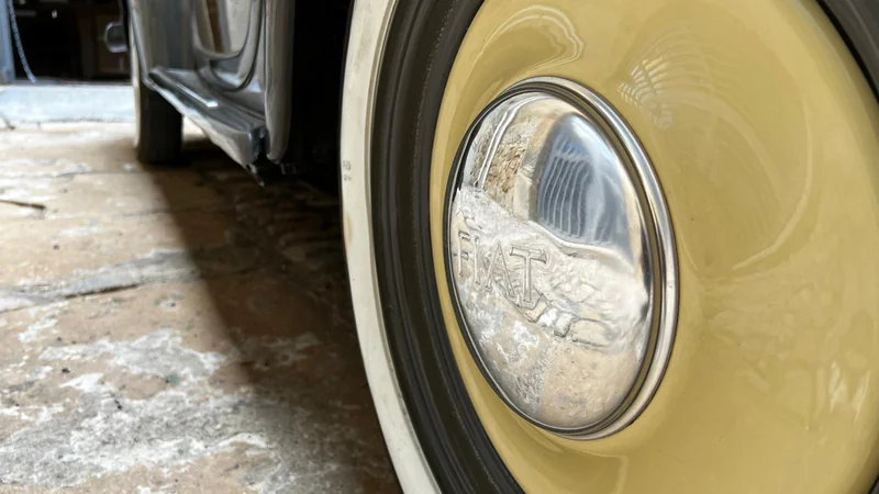 1955 Fiat 500 C Belvedere in Caltagirone 8
