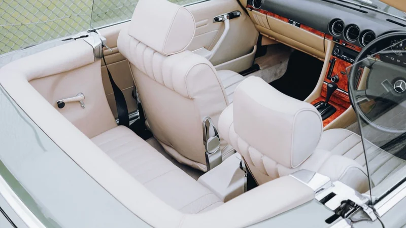 1982 Mercedes-Benz 280 Sl in London 12