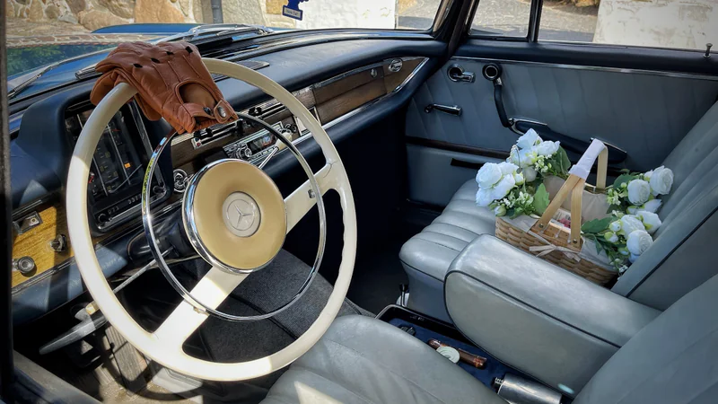 1963 Mercedes-Benz W111 in Kastrup 7