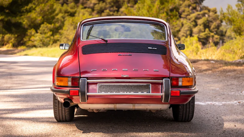 1969 Porsche 911 2.4 in Nice 3