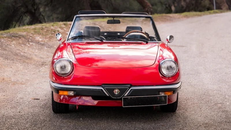 1976 Alfa Romeo Spider 2000 in Nice 5