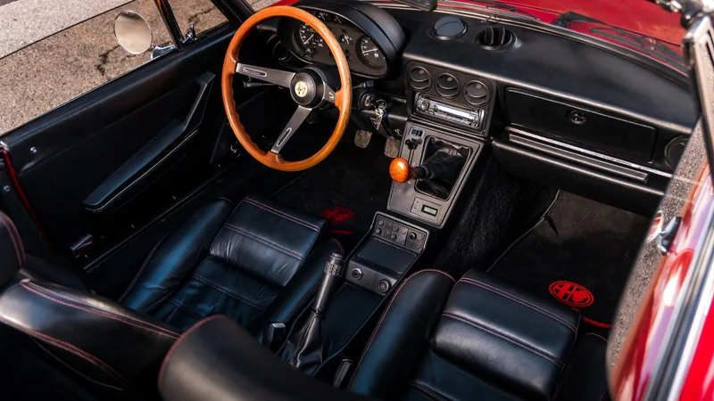 1976 Alfa Romeo Spider 2000 in Nice 9