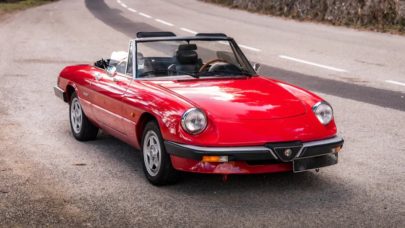 1976 Alfa Romeo Spider 2000 in Nice 4