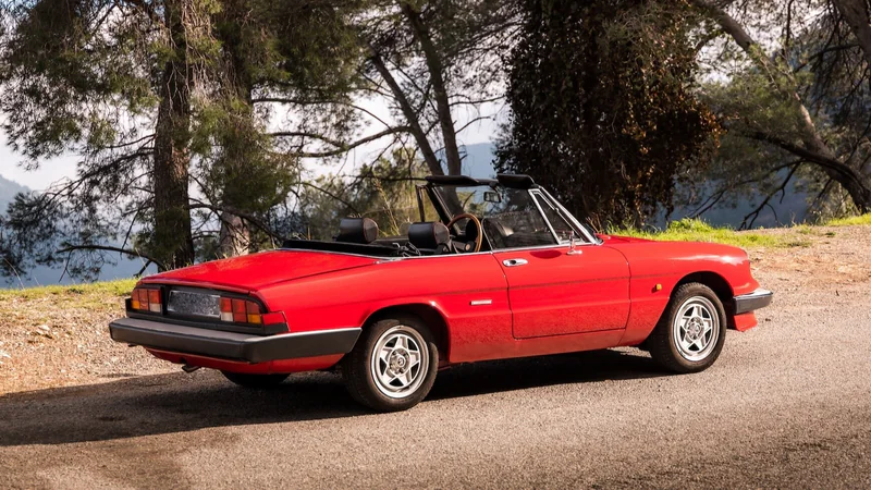 1976 Alfa Romeo Spider 2000 in Nice 3