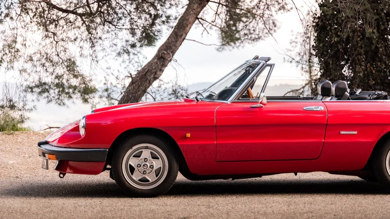 1976 Alfa Romeo Spider 2000 in Nice 7
