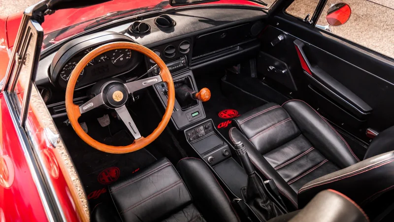 1976 Alfa Romeo Spider 2000 in Nice 2