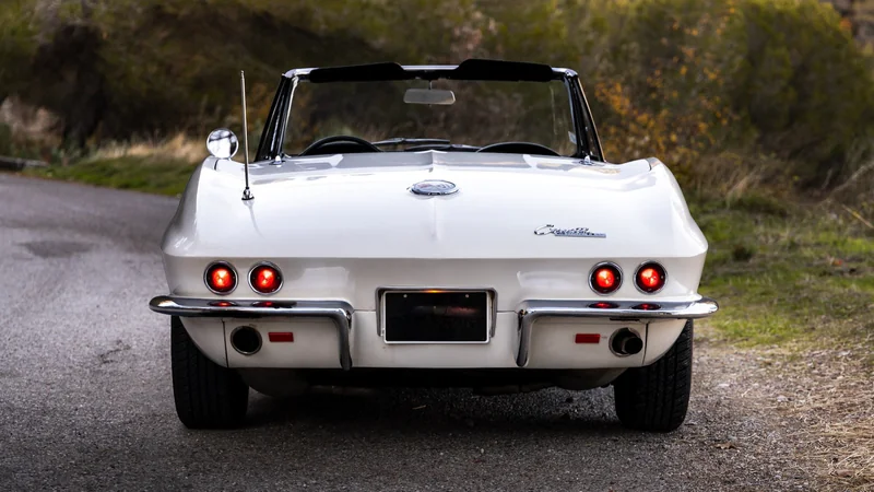 1963 Chevrolet Corvette C2 in Nice 5