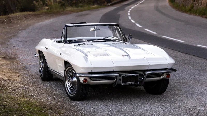 1963 Chevrolet Corvette C2 in Nice 6
