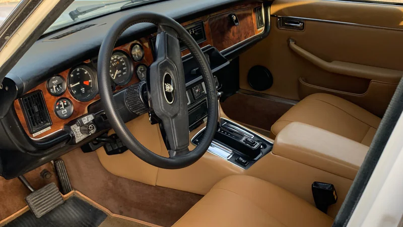 1979 Jaguar Xj6 4.2 in Sparanise 2