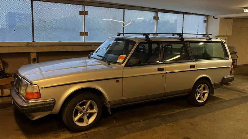 1991 Volvo Volvo 245 in Stockholm 2