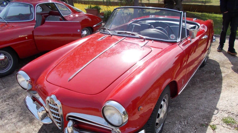 1962 Alfa Romeo Giulietta Spider in Pezze di greco 2