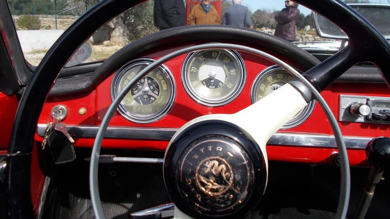 1962 Alfa Romeo Giulietta Spider in Pezze di greco 7