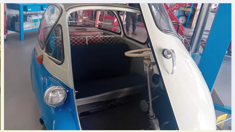 1958 BMW Isetta 300 in Pezze di greco 3