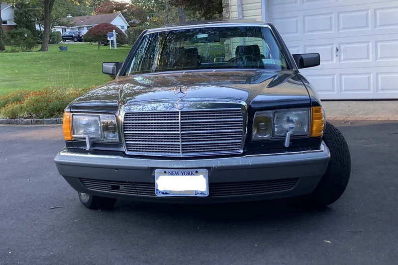 1988 Mercedes-Benz 420SEL