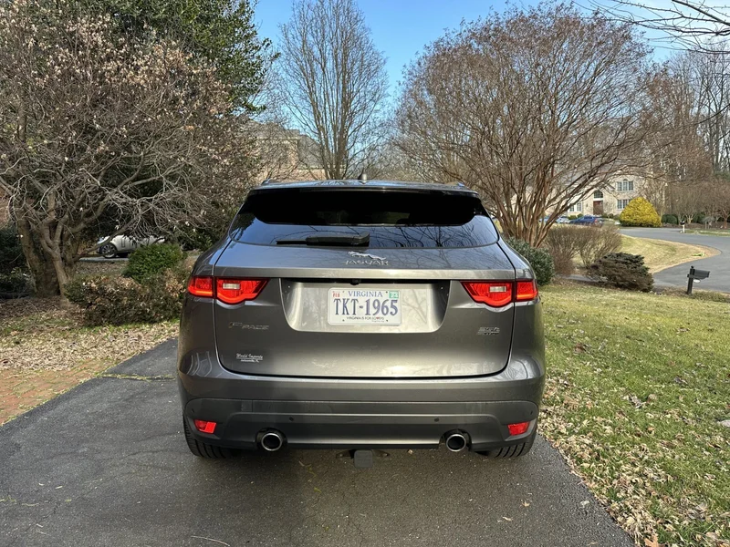 2017 Jaguar F-Pace 3.5 V6 4