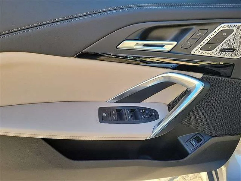 2024 BMW X1 M35i M35i 9