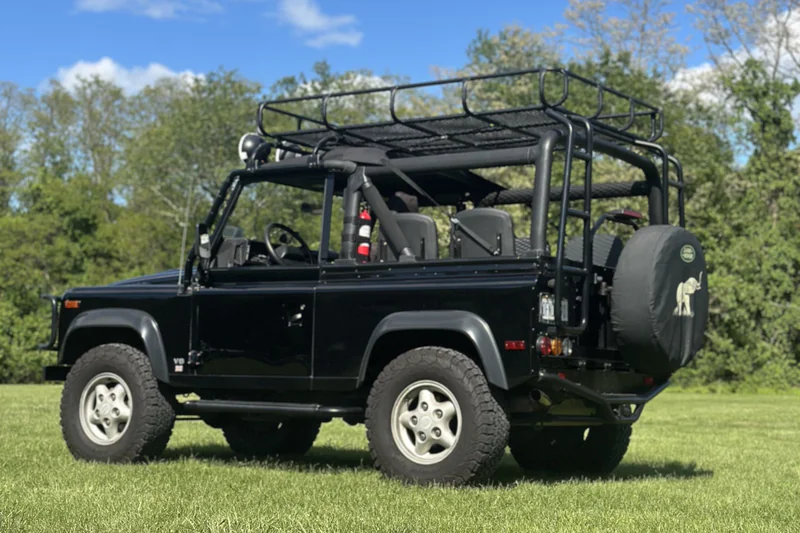 1997 Land Rover Defender 90 Base 4