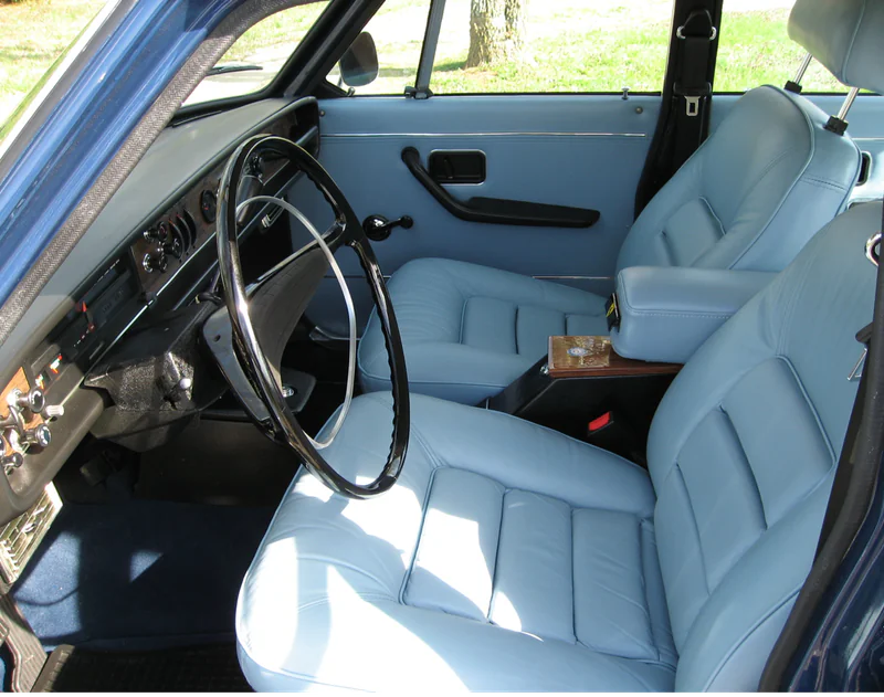 1969 Volvo 164