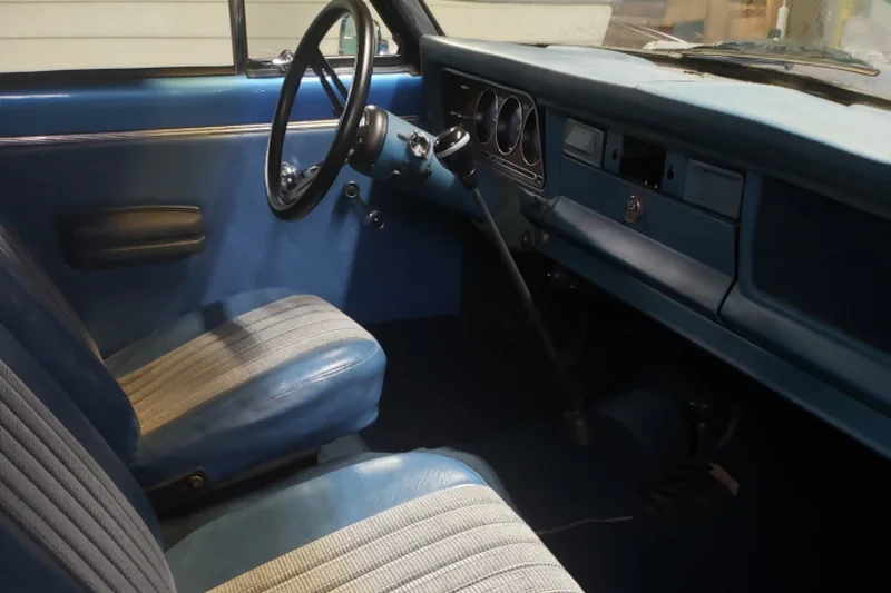 1977 Jeep Cherokee Base 6