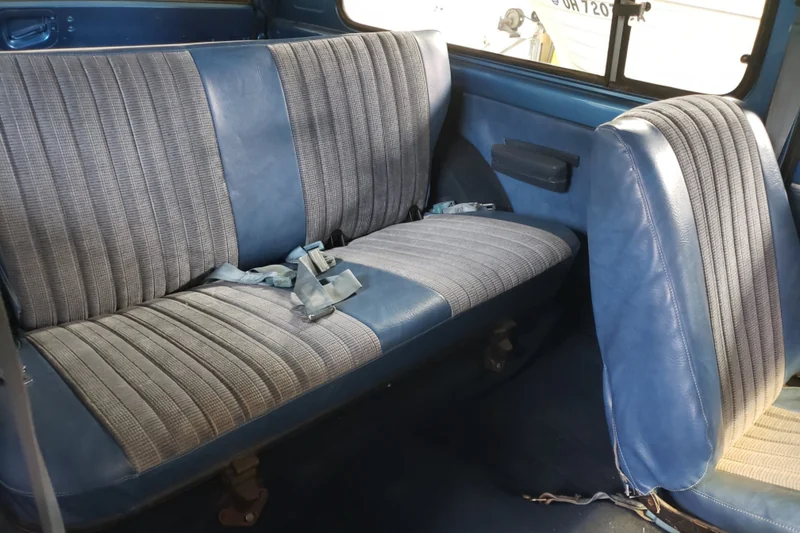 1977 Jeep Cherokee Base 8