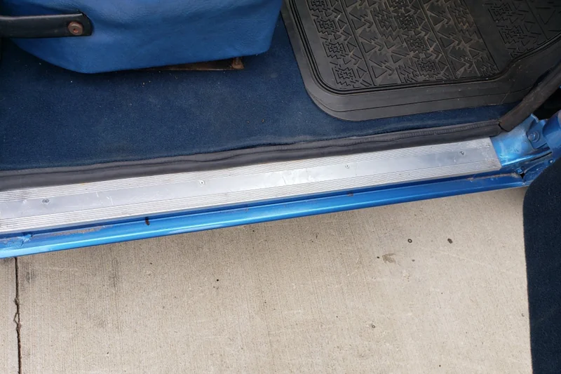 1977 Jeep Cherokee Base 11