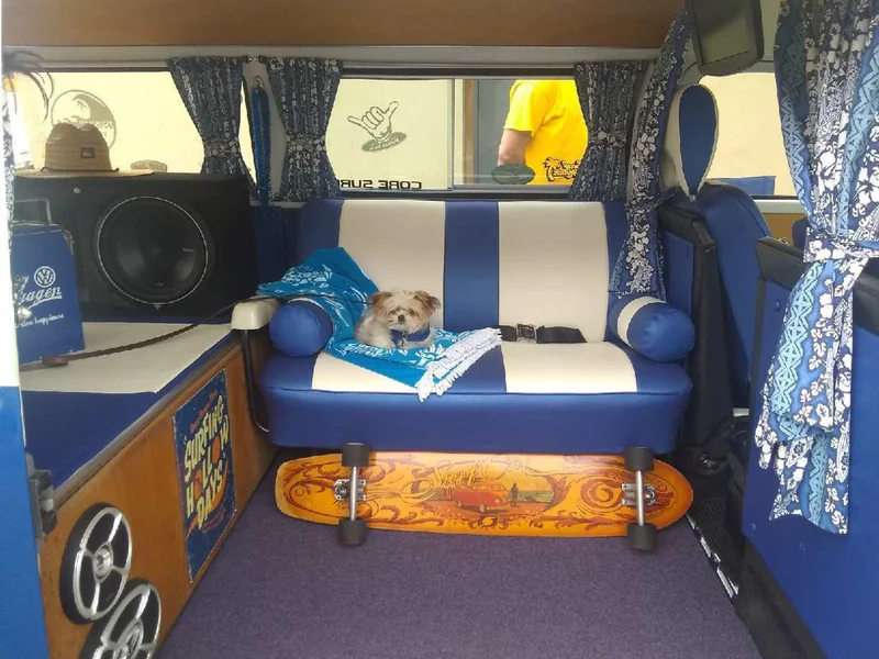 1974 Volkswagen Bus Surfer style Hawaiian style 4